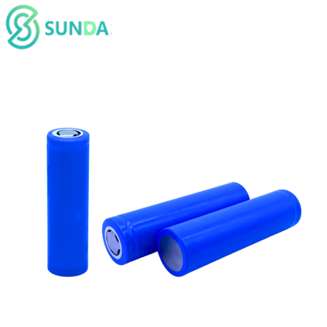 Cylindrical lithium-ion cells